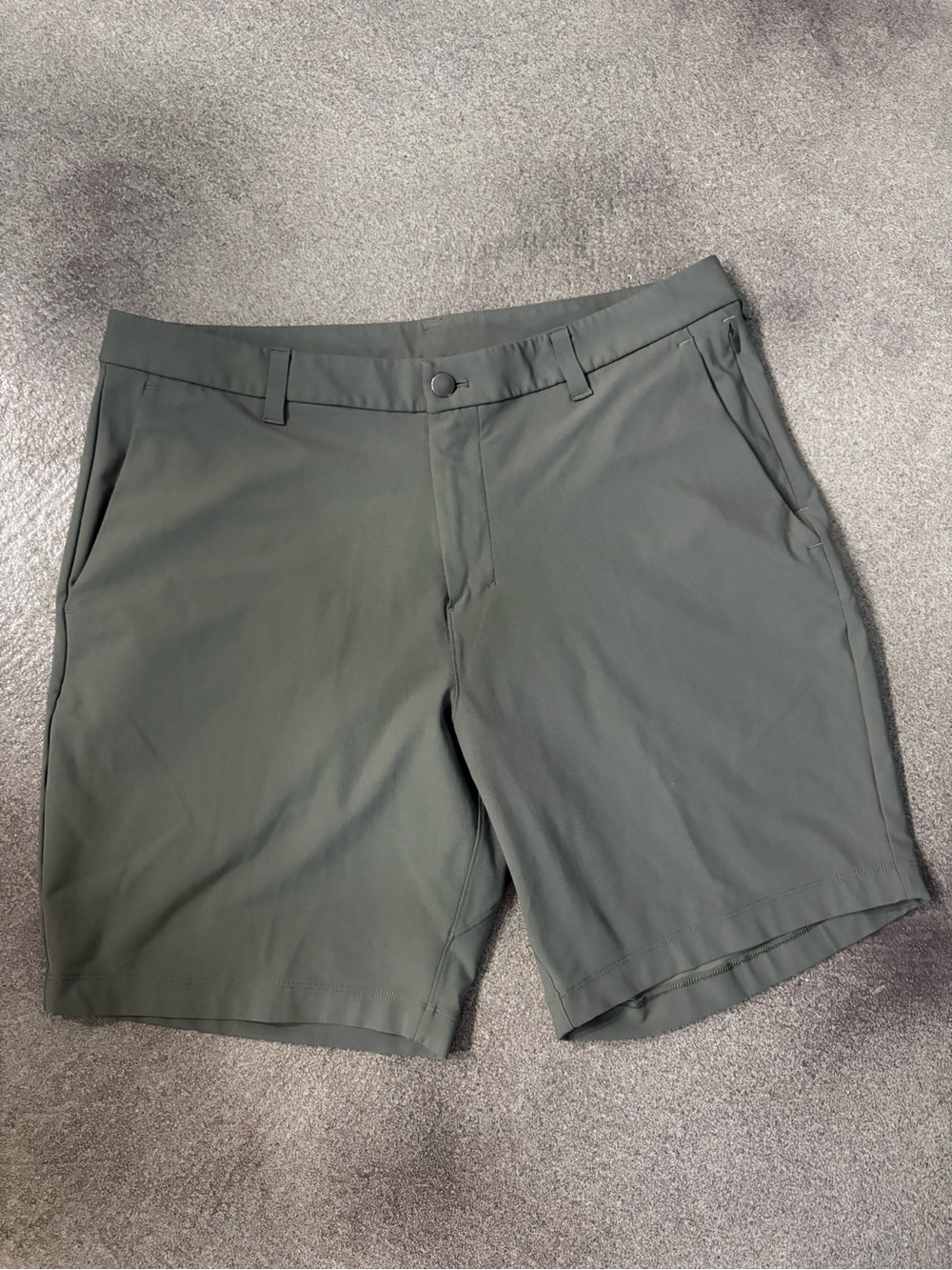 Men's Lululemon Commission Shorts (36w)